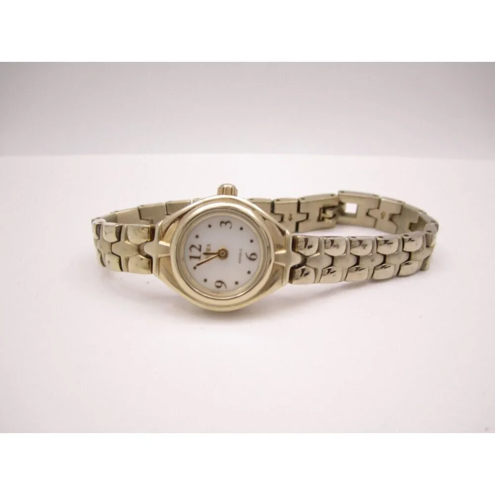Timex conditions lens